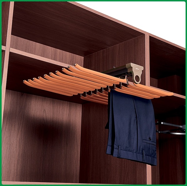 Kệ vắt quần áo treo đỉnh Grob HM-8.2