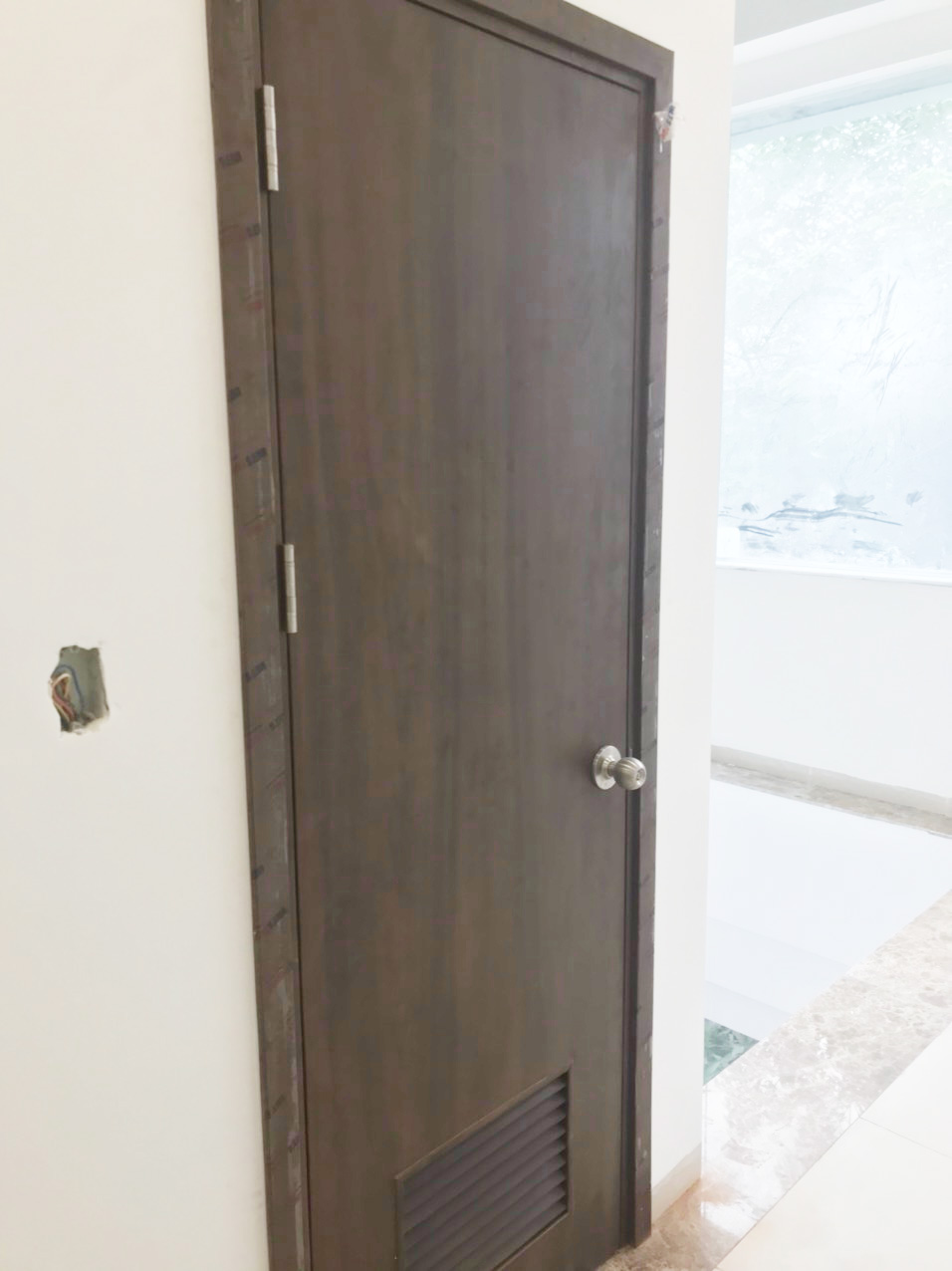 Cửa gỗ công nghiệp - Mẫu 2