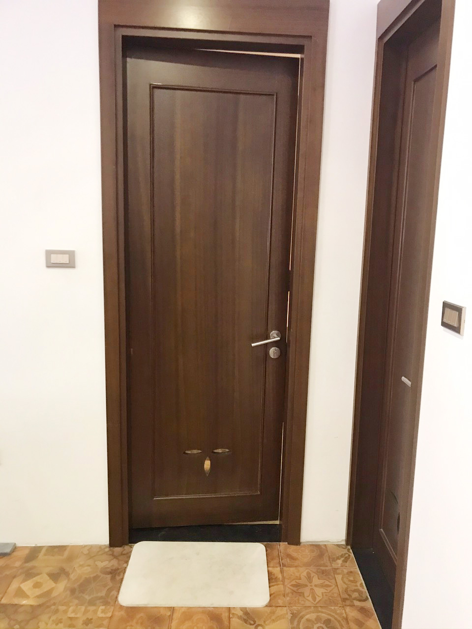 Cửa gỗ công nghiệp - Mẫu 07