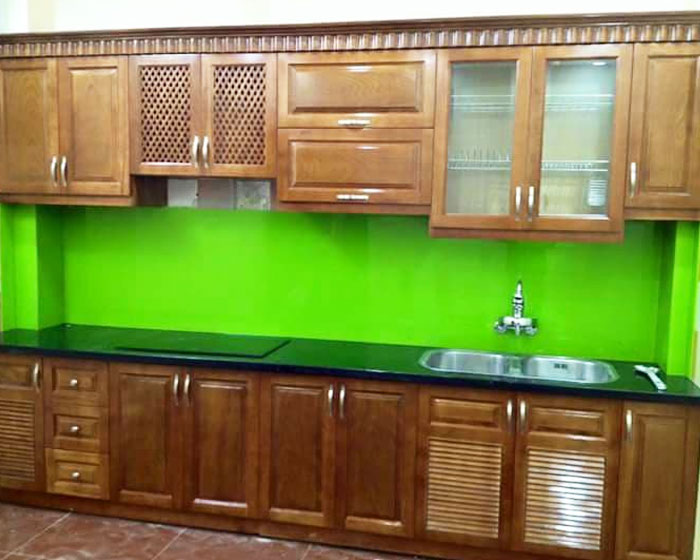 Tủ bếp gỗ tự nhiên Xoan Đào Gia Lai