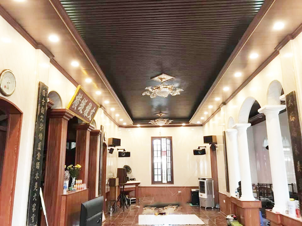 Thi công trần gỗ - Mẫu 04