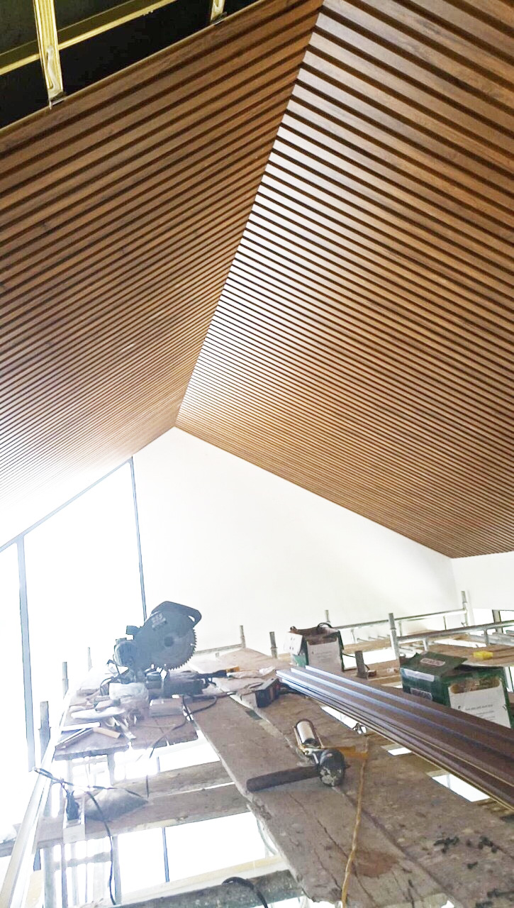 Thi công trần gỗ - Mẫu 10