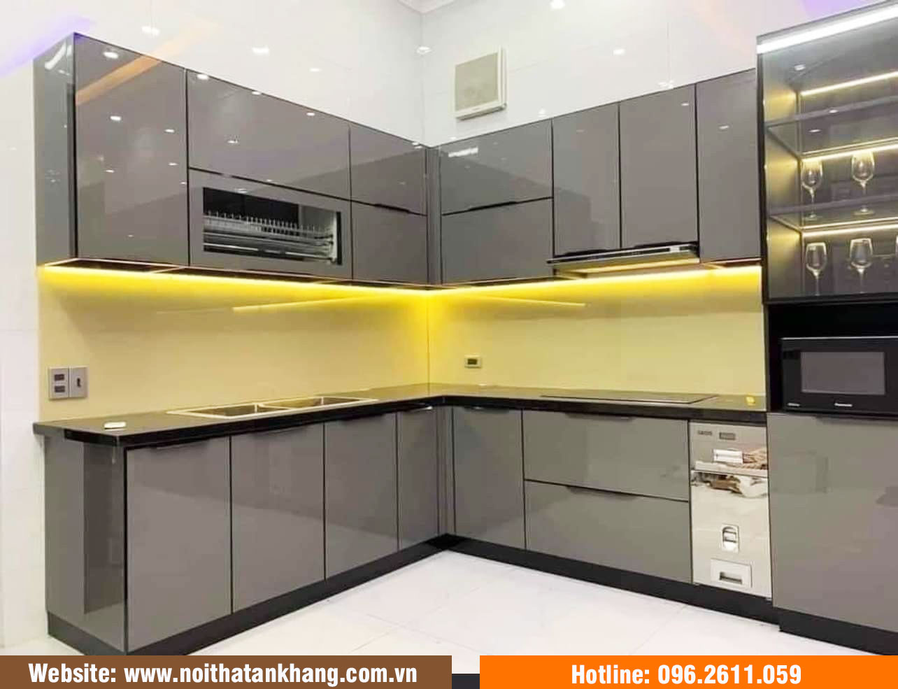 Tủ bếp cánh kính hiện đại - Mẫu 01