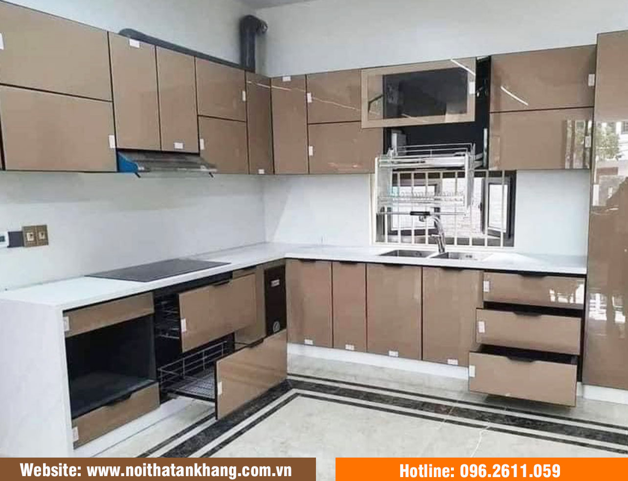 Tủ bếp cánh kính hiện đại - Mẫu 14