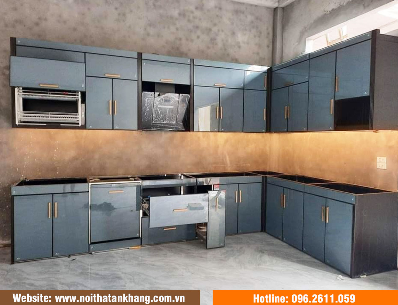 Tủ bếp cánh kính hiện đại - Mẫu 02