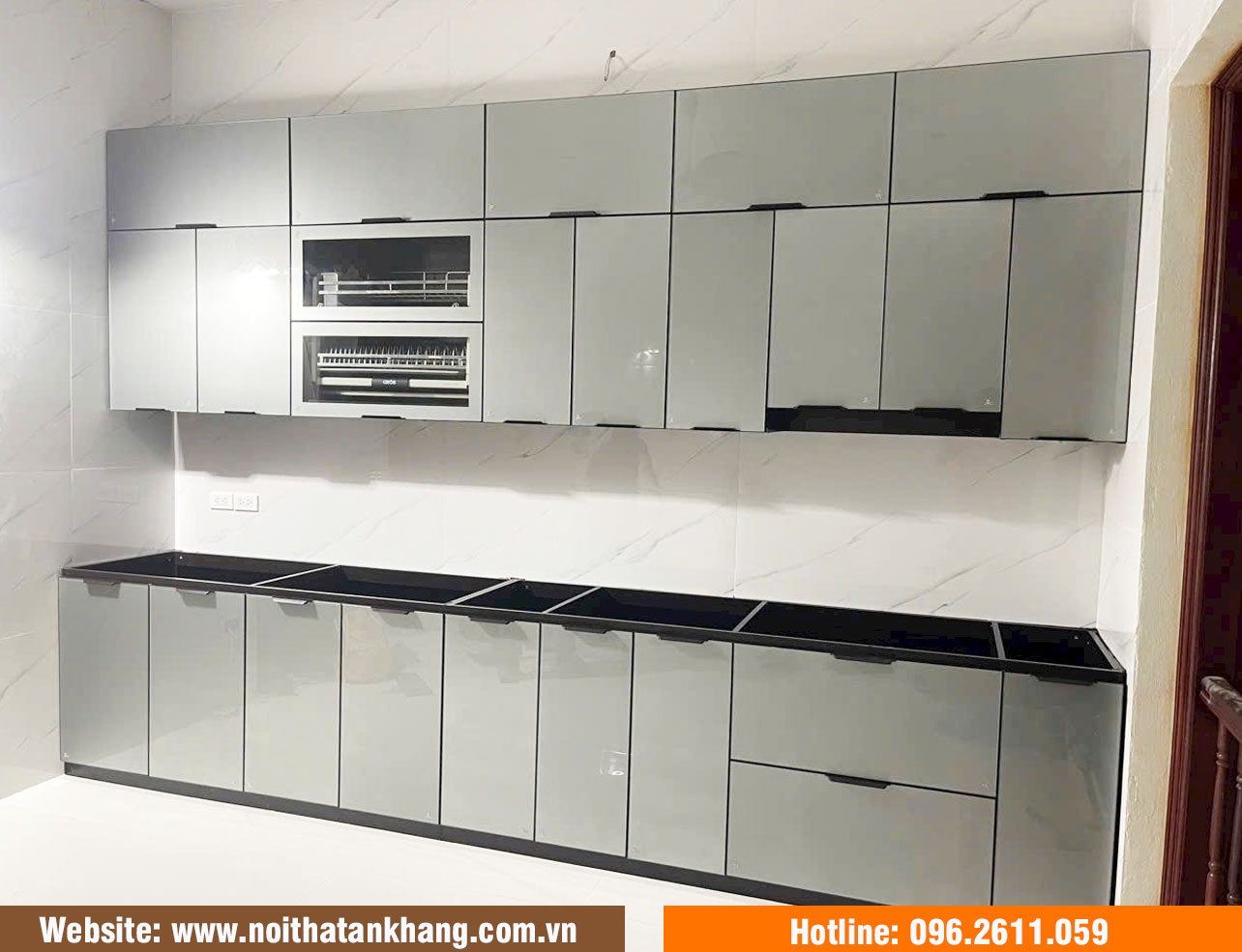Tủ bếp cánh kính hiện đại - Mẫu 08