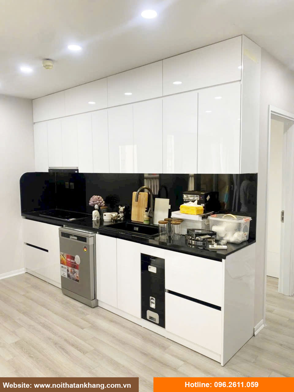 Tủ bếp gỗ công nghiệp - Mẫu 42